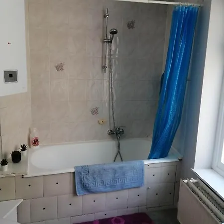 게스트하우스 Simpele Slaapkamer 게라즈베르겐